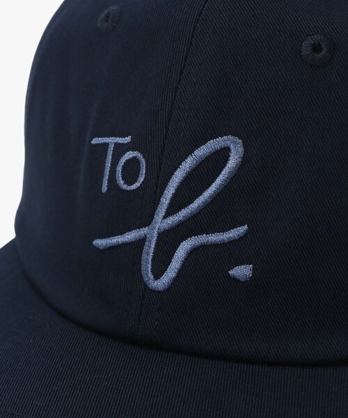 To b. by agnes b.（トゥービーバイアニエスベー）の「"To b." ビッグロゴ 刺繍 キャップ（キャップ・レディース・ネイビー・FREE）」の6枚目の写真