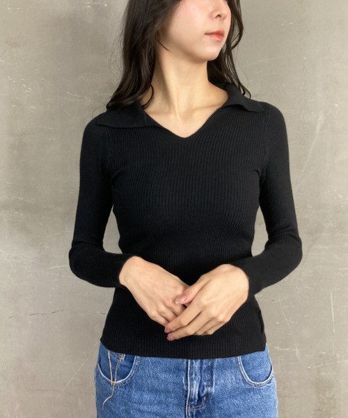 tolene(トレネ)の「オープンカラー タイトシルエット Vネック ニットプルオーバー(ニット/セーター・レディース・ブラック・FREE)」の5枚目の写真