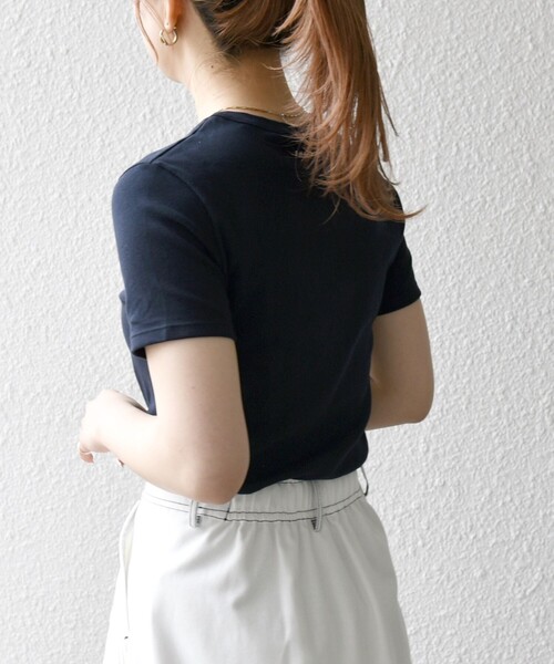 PETIT BATEAU（プチバトー）の「【SHIPS any別注】PETIT BATEAU: ロゴ プリント コンパクト TEE 25SS（Tシャツ/カットソー・レディース・ホワイト/ネイビー・ONE SIZE）」の14枚目の写真