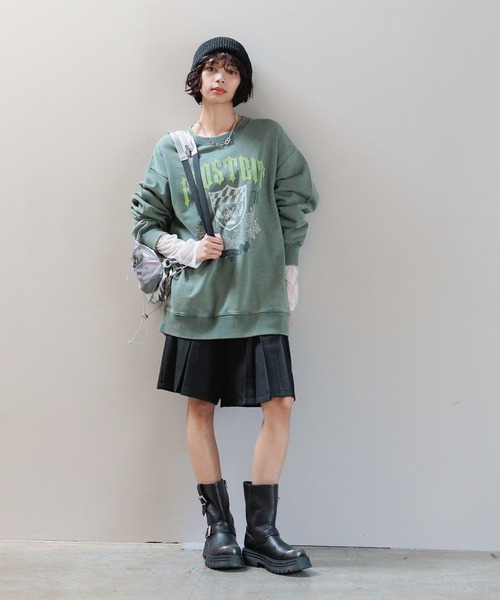 PAGEBOY（ページボーイ）の「フラワーエンブレムミニウラケ（スウェット・レディース・ダークグレー/モスグリーン/アイボリー・FREE）」の4枚目の写真