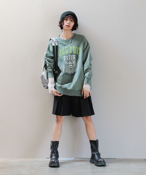 PAGEBOY（ページボーイ）の「フラワーエンブレムミニウラケ（スウェット・レディース・ダークグレー/モスグリーン/アイボリー・FREE）」の6枚目の写真