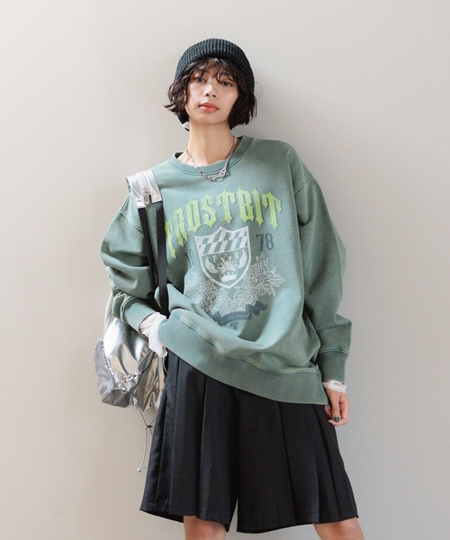 PAGEBOY（ページボーイ）の「フラワーエンブレムミニウラケ（スウェット・レディース・ダークグレー/モスグリーン/アイボリー・FREE）」の7枚目の写真