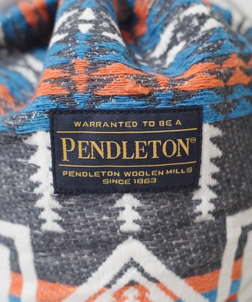 PENDLETON（ペンドルトン）の「【PE2】【PENDLETON/ペンドルトン】JAQUARD DRAW POUCH ジャガード ドロー ポーチ（ショルダーバッグ・レディース・レッド/チャコールグレー・FREE）」の6枚目の写真