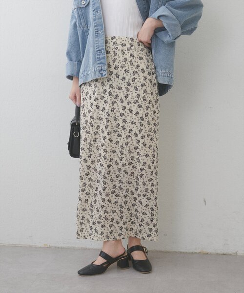 natural couture(ナチュラルクチュール)の「フラワープリントカットレーススカート(スカート・レディース・ブラック/その他1/その他2/パープル・FREE)」の9枚目の写真