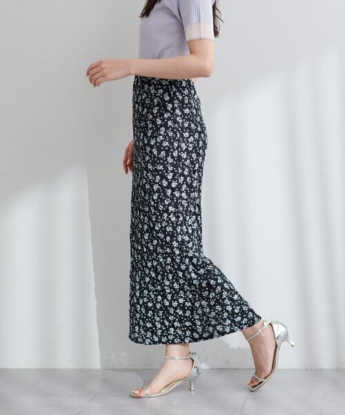 natural couture(ナチュラルクチュール)の「フラワープリントカットレーススカート(スカート・レディース・ブラック/その他1/その他2/パープル・FREE)」の16枚目の写真