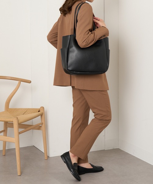 MAISON BREEZE(メゾンブリーズ)の「【MAISON BREEZE】フェイクレザーA4トートバッグ SNBD ※(トートバッグ・レディース・グレー/アイボリー/ブラック/ブラウン・FREE)」の15枚目の写真