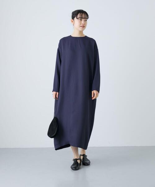 かぐれ(カグレ)の「『2サイズ展開』アセテートワイドワンピース(ワンピース・レディース・ネイビー/ブラック・0/1)」の17枚目の写真