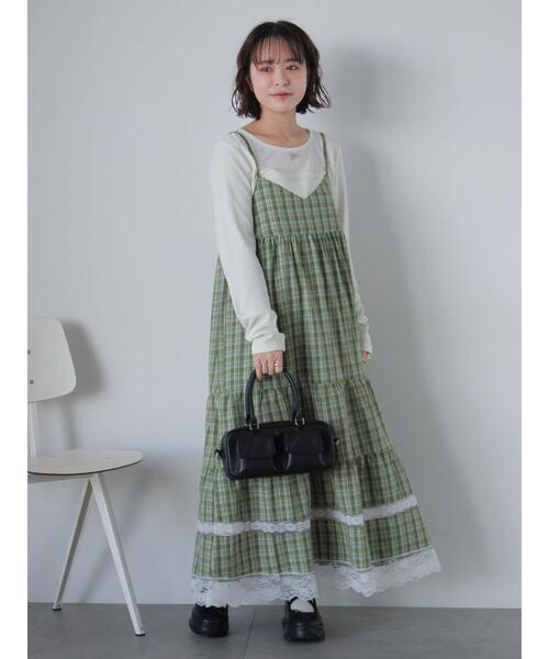 ehka sopo(エヘカソポ)の「レース付きチェックキャミワンピース(ワンピース・レディース・ブラック/ブルー/グリーン・F)」の18枚目の写真