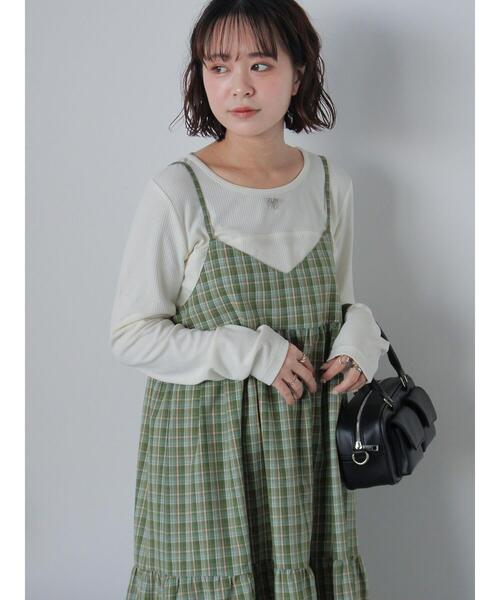 ehka sopo(エヘカソポ)の「レース付きチェックキャミワンピース(ワンピース・レディース・ブラック/ブルー/グリーン・F)」の22枚目の写真