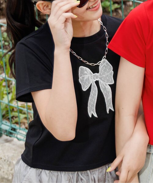 algy（アルジー）の「リボンレース半袖T（Tシャツ/カットソー・キッズ・レッド/オフホワイト/ブラック・X-SMALL/XX-SMALL/SMALL/MEDIUM）」の3枚目の写真