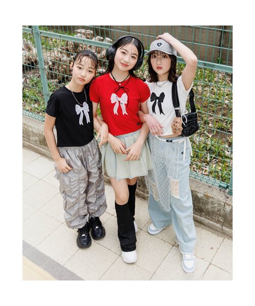 algy（アルジー）の「リボンレース半袖T（Tシャツ/カットソー・キッズ・レッド/オフホワイト/ブラック・X-SMALL/XX-SMALL/SMALL/MEDIUM）」の4枚目の写真