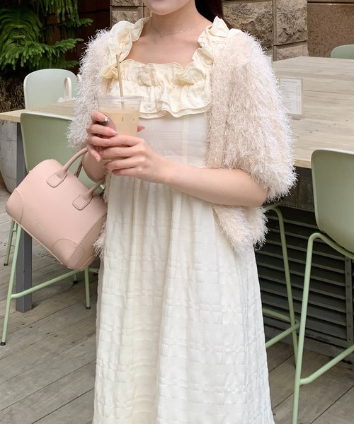 apres jour clair(アプレジュールクレア)の「【apres jour clair × gumi】アソート2WAYフリルワンピース(ワンピース・レディース・ホワイト系その他/アイボリー/ブラック/ピンクベージュ・X-LARGE/フリー)」の17枚目の写真