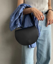 YAHKI | [YAHKI/ヤーキ] VEGAN LEATHER ハーフムーン バッグ(ショルダーバッグ)