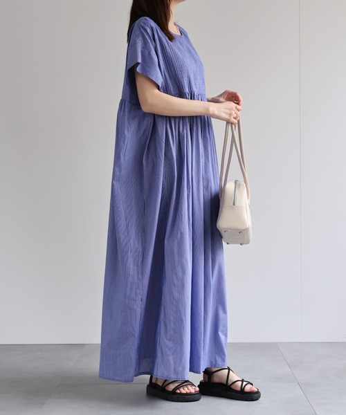 sakishimatokyo（サキシマトーキョー）の「＜sakishimatokyo premium＞ピンタック入り ストライプワンピース/インド綿/インドコットン（シャツワンピース・レディース・オフホワイト/ブルー・M/L）」の15枚目の写真