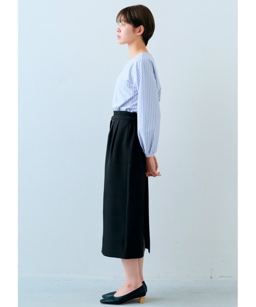 IEDIT(イディット)の「IEDIT Tシャツ感覚で着られるカットソーストライプブラウス(シャツ/ブラウス・レディース・グレー/ブルー・M/L/LL/3L/S)」の7枚目の写真