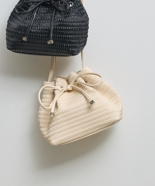 &. NOSTALGIA(アンドドットノスタルジア)の「【ZOZO限定】メッシュリボンショルダーバッグ(ショルダーバッグ・レディース・アイボリー/ブラック・FREE)」の16枚目の写真