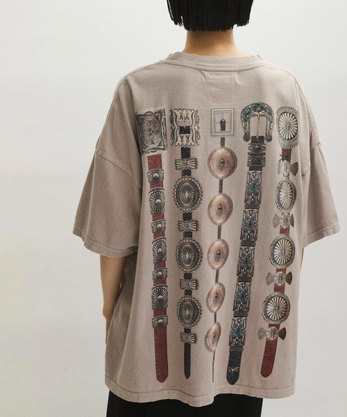 【REMI RELIEF（レミ レリーフ）】BELT TEE　Tシャツ ADAM ET ROPE'｜【REMI RELIEF(レミ レリーフ)】BELT TEE