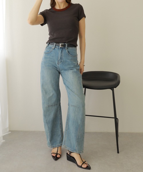 LAULEN（ローレン）の「belted curve denim pants /ウォッシュ加工 ベルト付き ワイド カーブ デニム パンツ（デニムパンツ・レディース・ブルー・S/M）」の5枚目の写真