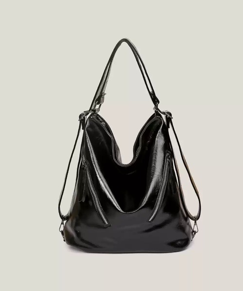 LA VORAGINE(ラ ヴォラジネ)の「アウトポケット3wayバックパック/ショルダーバッグ(ショルダーバッグ・レディース・ブラック/シルバー・FREE)」の4枚目の写真