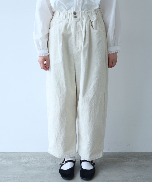 bulle de savon(ビュルデサボン)の「11W サッカーコーデュロイ パンツ(その他パンツ・レディース・アイボリー/ブラック/カーキ・FREE)」の14枚目の写真