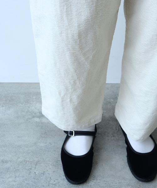 bulle de savon(ビュルデサボン)の「11W サッカーコーデュロイ パンツ(その他パンツ・レディース・アイボリー/ブラック/カーキ・FREE)」の22枚目の写真