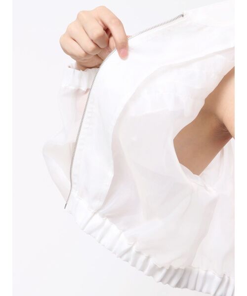 jouetie（ジュエティ）の「フリルシアーブルゾン（ブルゾン・レディース・オフホワイト/ブルー/ブラック・MEDIUM）」の13枚目の写真