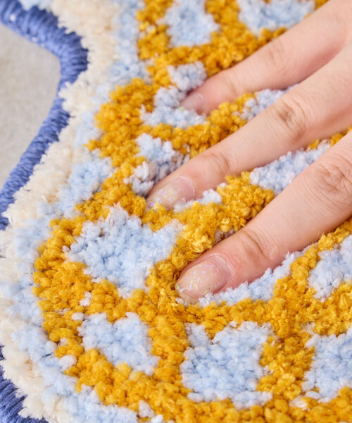 SAHIR(サヒール)の「【SAHIR サヒール】Accent mat flower アクセントマット フラワー(ラグ/マット・レディース・サックスブルー・0)」の4枚目の写真