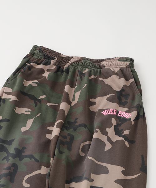 WOKE EDGE（ウォークエッジ）の「WOKE EDGE/ウォークエッジ Splayed カモ柄スウェットパンツ（スウェットパンツ・メンズ・カーキ・X-LARGE）」の6枚目の写真