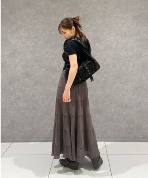 LAGUA GEM(ラグアジェム)の「WRINKLE ロングスカート(スカート・レディース・ホワイト/ブラック/チャコールグレー・SMALL/MEDIUM)」の17枚目の写真