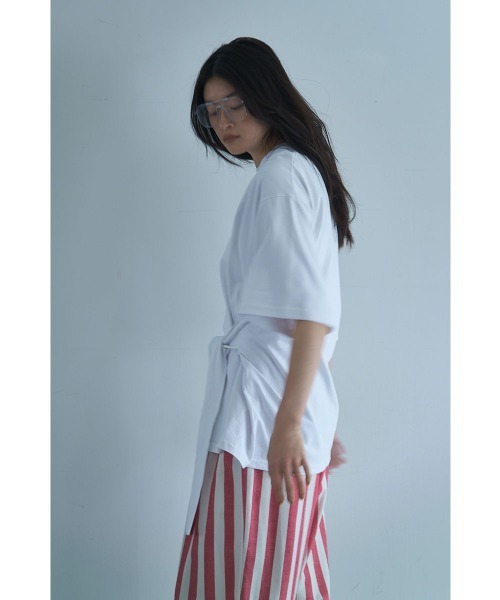 marjour(マージュール)の「WAIST TIE OVER TEE(Tシャツ/カットソー・レディース・ブラック/オフホワイト・M)」の16枚目の写真