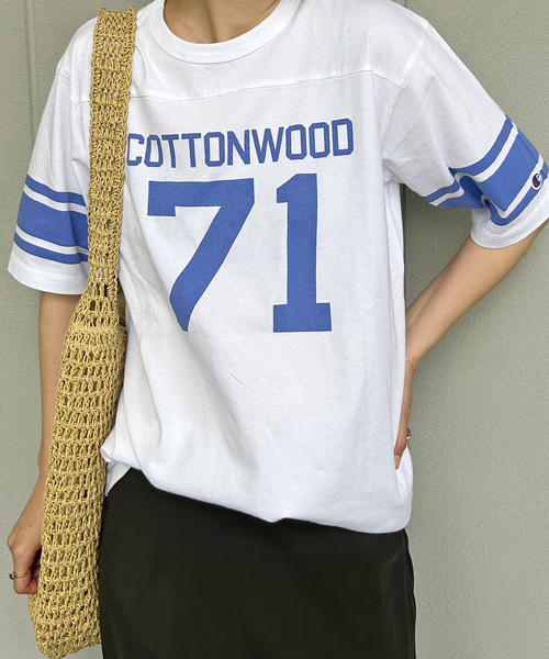 ※T・H※　　　　　　　　　　　　　　　【超激レア 美品】チャンピオン セール】Champion/チャンピオン フットボールTシャツ C-3 B349