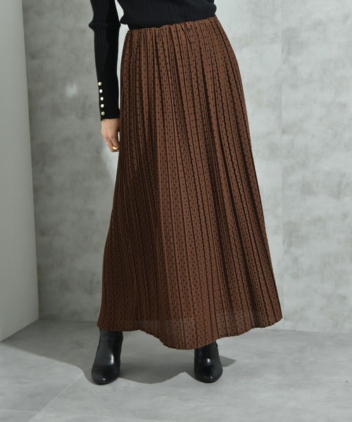 INTERPLANET（インタープラネット）の「シアーマンスドットプリーツナロースカート（スカート・レディース・ブラック/ブラウン・FREE）」の5枚目の写真