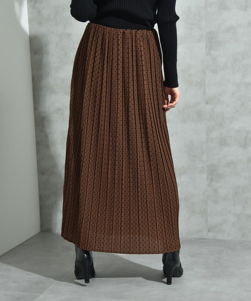 INTERPLANET（インタープラネット）の「シアーマンスドットプリーツナロースカート（スカート・レディース・ブラック/ブラウン・FREE）」の7枚目の写真