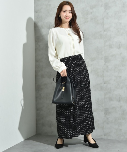INTERPLANET（インタープラネット）の「シアーマンスドットプリーツナロースカート（スカート・レディース・ブラック/ブラウン・FREE）」の13枚目の写真