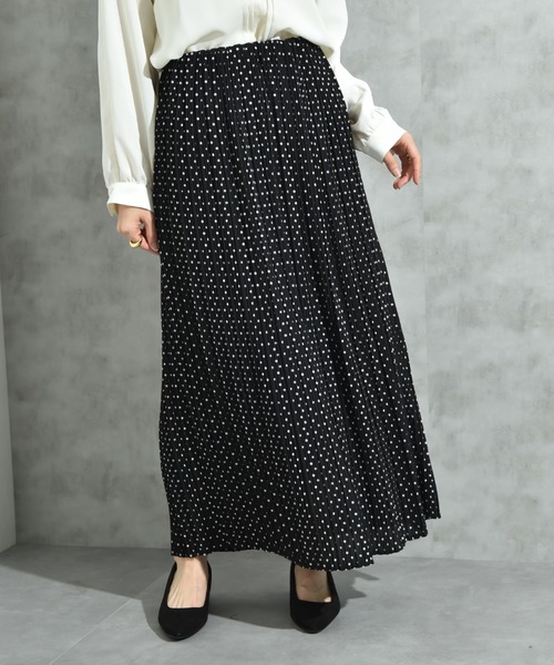 INTERPLANET（インタープラネット）の「シアーマンスドットプリーツナロースカート（スカート・レディース・ブラック/ブラウン・FREE）」の15枚目の写真