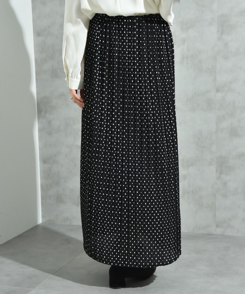 INTERPLANET（インタープラネット）の「シアーマンスドットプリーツナロースカート（スカート・レディース・ブラック/ブラウン・FREE）」の17枚目の写真