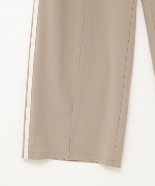 NOLLEY’S Sophi（ノーリーズソフィ）の「ウォッシャブルサイドライントリコットパンツ（その他パンツ・レディース・ベージュ/ブラック・38/36/34）」の17枚目の写真