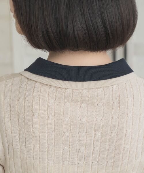ems excite（エムズエキサイト）の「2枚襟ケーブルNTPO（ニット/セーター・レディース・ダークブルー/ナチュラル/ピンク/ブルー・FREE）」の22枚目の写真