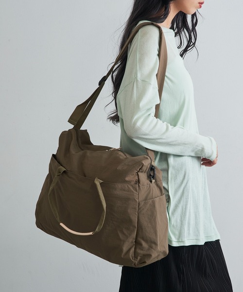 EARTH MADE(アースメイド)の「【EARTH MADE】11POCKET INSIDE PRINT BOSTON BAG(ボストンバッグ・レディース・ブラック/チャコールグレー/ベージュ/ネイビー/ブラウン・FREE)」の3枚目の写真