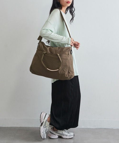 EARTH MADE(アースメイド)の「【EARTH MADE】11POCKET INSIDE PRINT BOSTON BAG(ボストンバッグ・レディース・ブラック/チャコールグレー/ベージュ/ネイビー/ブラウン・FREE)」の20枚目の写真