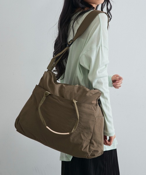 EARTH MADE(アースメイド)の「【EARTH MADE】11POCKET INSIDE PRINT BOSTON BAG(ボストンバッグ・レディース・ブラック/チャコールグレー/ベージュ/ネイビー/ブラウン・FREE)」の14枚目の写真