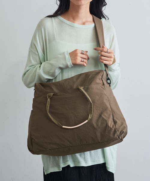 EARTH MADE(アースメイド)の「【EARTH MADE】11POCKET INSIDE PRINT BOSTON BAG(ボストンバッグ・レディース・ブラック/チャコールグレー/ベージュ/ネイビー/ブラウン・FREE)」の15枚目の写真