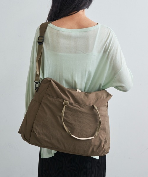 EARTH MADE(アースメイド)の「【EARTH MADE】11POCKET INSIDE PRINT BOSTON BAG(ボストンバッグ・レディース・ブラック/チャコールグレー/ベージュ/ネイビー/ブラウン・FREE)」の17枚目の写真
