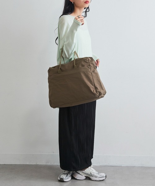 EARTH MADE(アースメイド)の「【EARTH MADE】11POCKET INSIDE PRINT BOSTON BAG(ボストンバッグ・レディース・ブラック/チャコールグレー/ベージュ/ネイビー/ブラウン・FREE)」の22枚目の写真