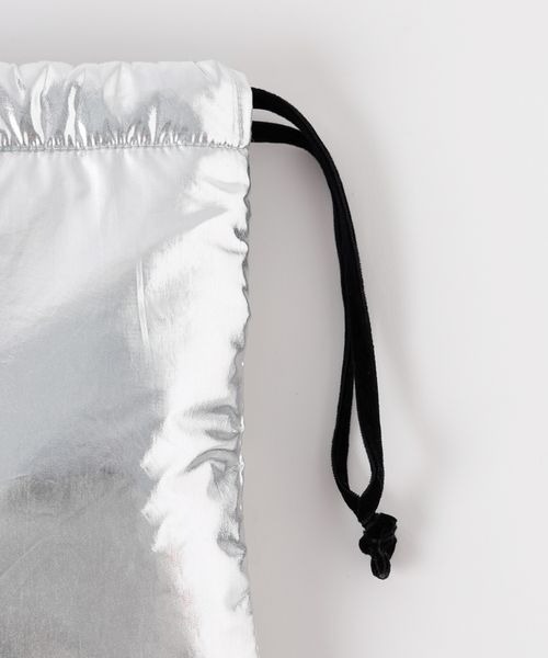 JEANASIS(ジーナシス)の「ミニキンチャクポーチ/577856(ポーチ・レディース・ブラック/シルバー・FREE)」の7枚目の写真