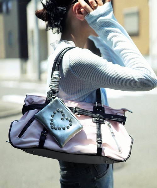 セール】2WAY リベットスタッズ Y2K ショルダーバッグ/ボストンバッグ