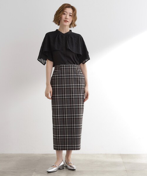 grove（グローブ）の「透け感と刺繍で魅せる　ペイズリー刺繍ケープブラウス（シャツ/ブラウス・レディース・アイボリー/ブルー系その他/ボルドー/ブラック・02/03/01/05/04）」の18枚目の写真