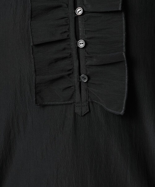 BEAUTY&YOUTH UNITED ARROWS（ビューティーアンドユースユナイテッドアローズ）の「【WEB限定 Wardrobe DAILY MINIMAL】フリル Vネックブラウス ウォッシャブル（シャツ/ブラウス・レディース・ライトブルー/ブラック/オフホワイト・FREE）」の19枚目の写真