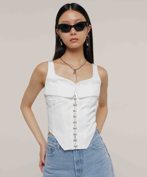 JOSE MOON(ジョゼムーン)の「HOOK EYE TOPS/フックアイトップス(その他トップス・レディース・ブラック/ホワイト/ベージュ・FREE)」の2枚目の写真