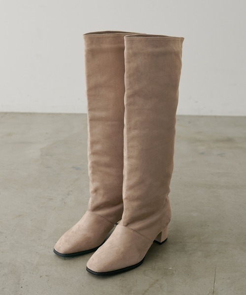 natural couture(ナチュラルクチュール)の「スウェードロングブーツ(ブーツ・レディース・モカ/ブラック・MEDIUM/LARGE)」の7枚目の写真